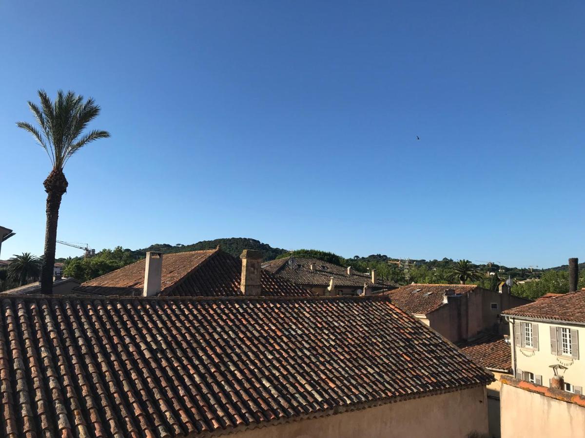 Village - Duplex Lumineux Avec Vue Magnifique Sur Les Toits Apartamento Saint-Tropez